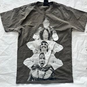 Red Hot Chili Peppers 2024 Unlimited Love World Tour concert Graphic Tee small